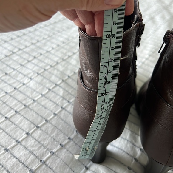 Aerosols ankle boots - Picture 7 of 8